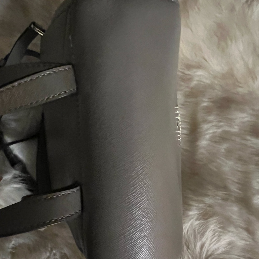 ⭐️NWOT⭐️Kate Spade Taupe Leather Backpack ~ Med - Picture 13 of 14